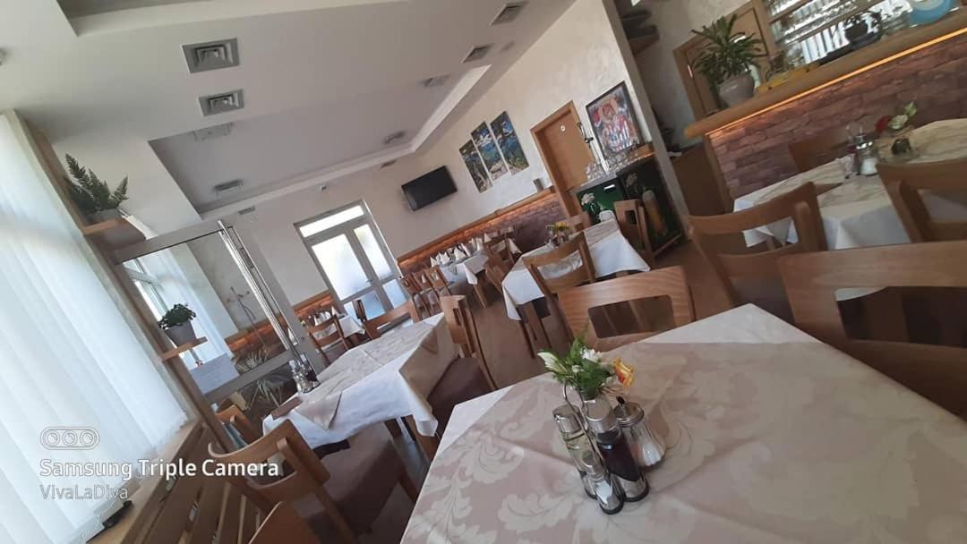Prenociste I Restoran Ihthis 巴伊纳巴什塔 外观 照片