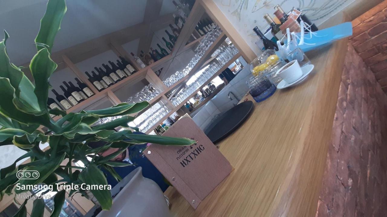 Prenociste I Restoran Ihthis 巴伊纳巴什塔 外观 照片